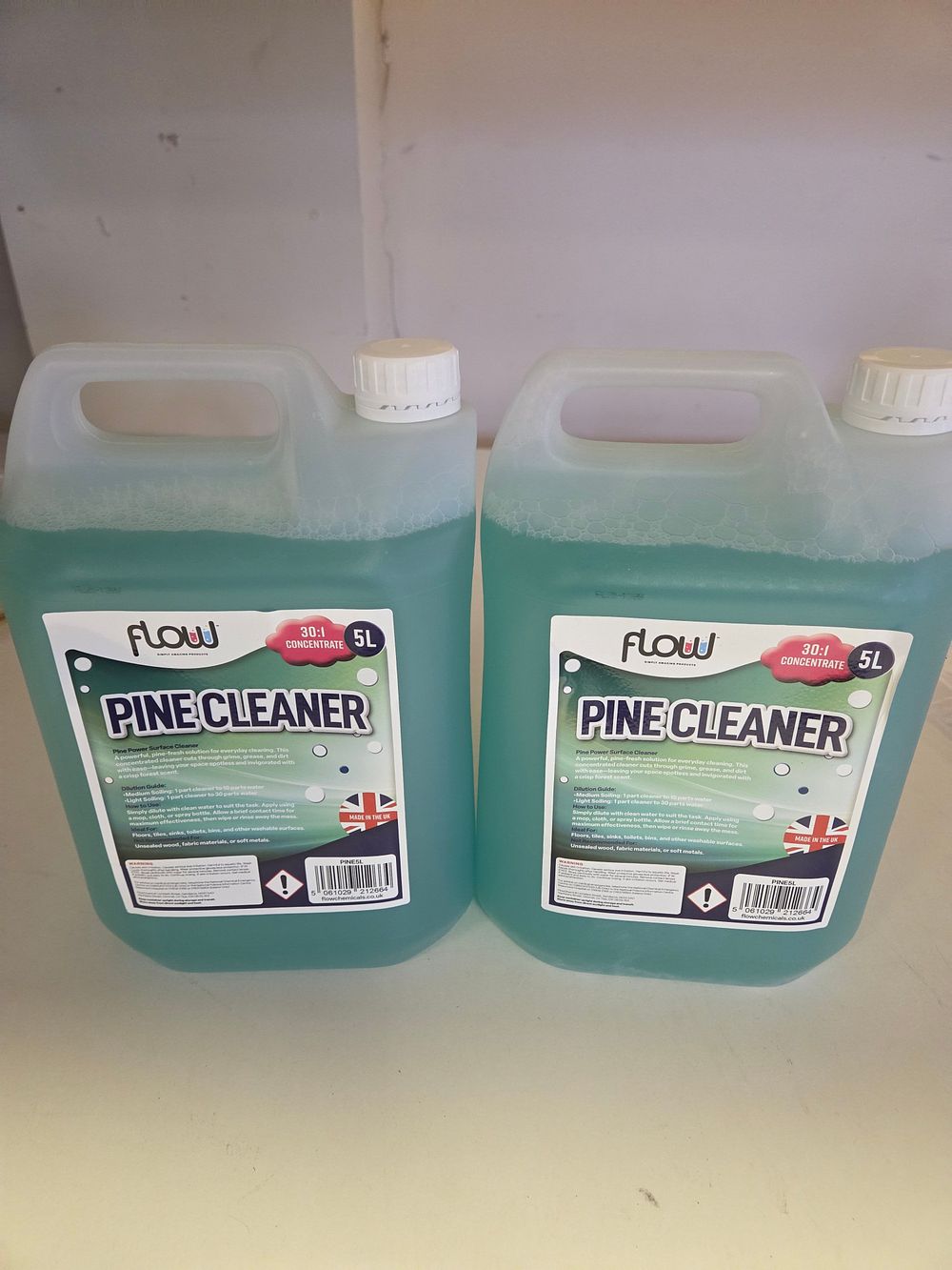 Lot 302 – A Pair of 5 Litre Flow Pine Cleaner Concentrates