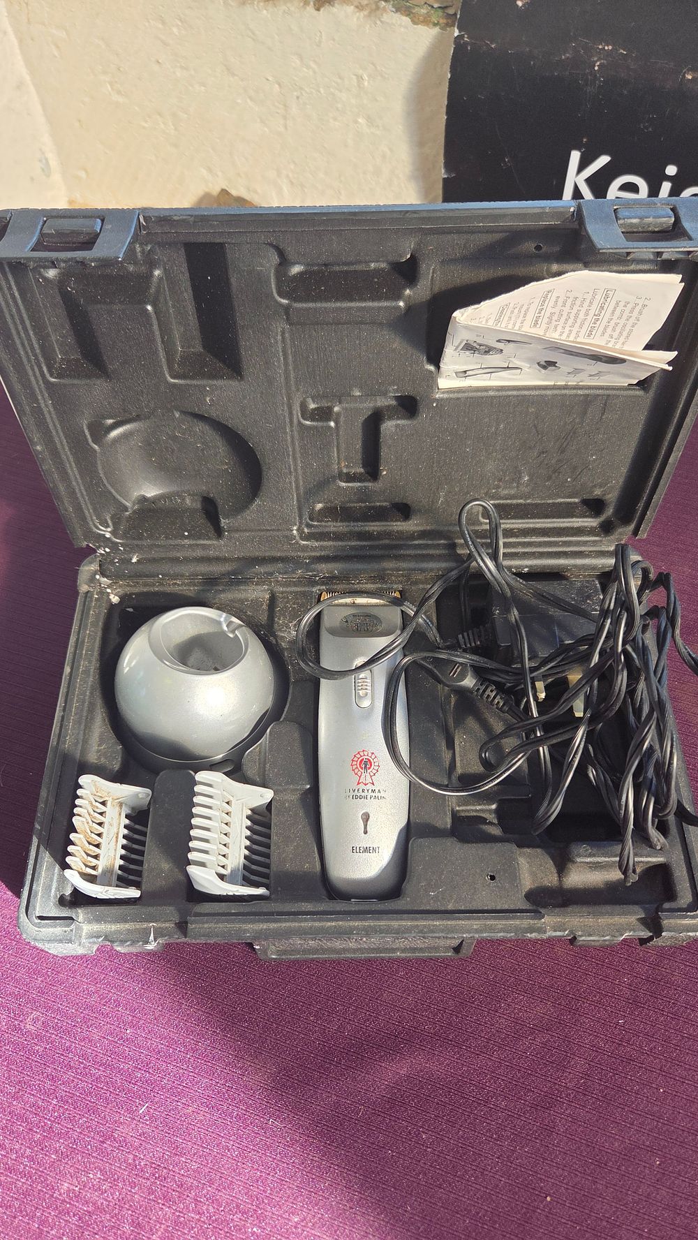 Lot 352 – A Liveryman Element Cordless Clipper Set by Eddie Palin