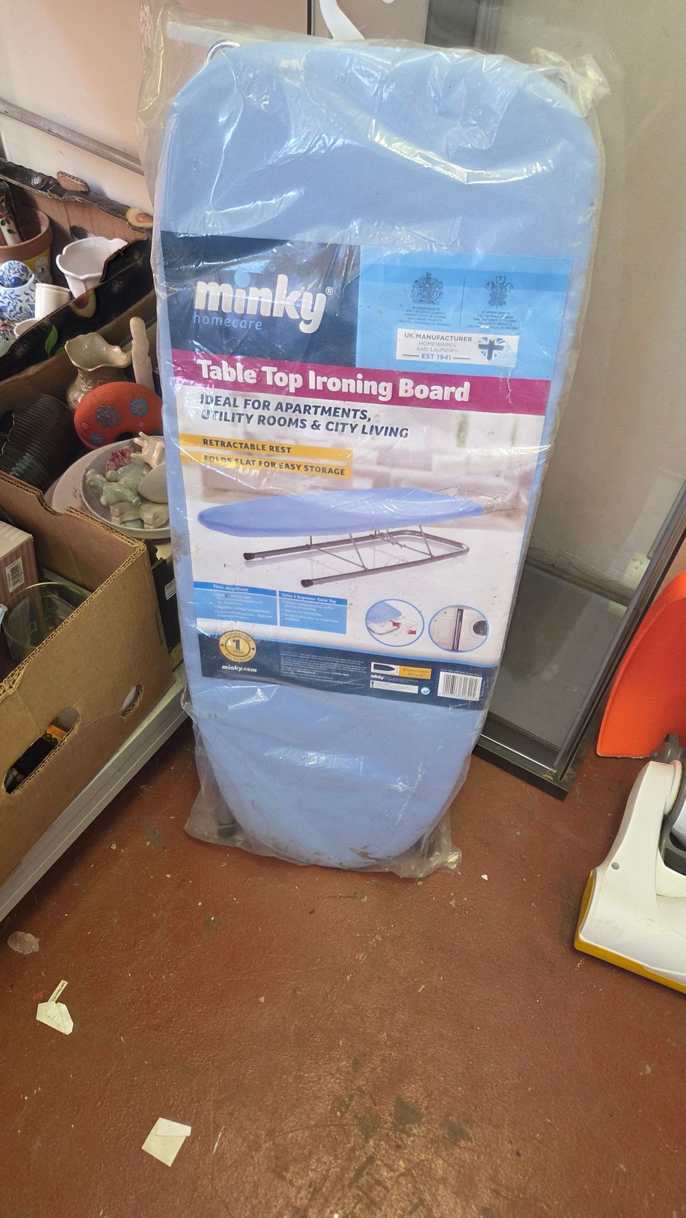 Lot 385 – Minky Homecare Table Top Ironing Board