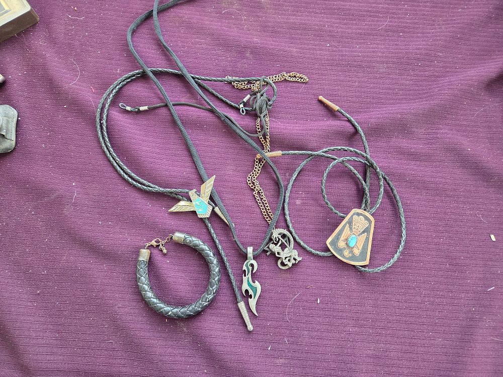 Lot 608 – A Collection of Western Style Bolo Ties and Costume Jewellery