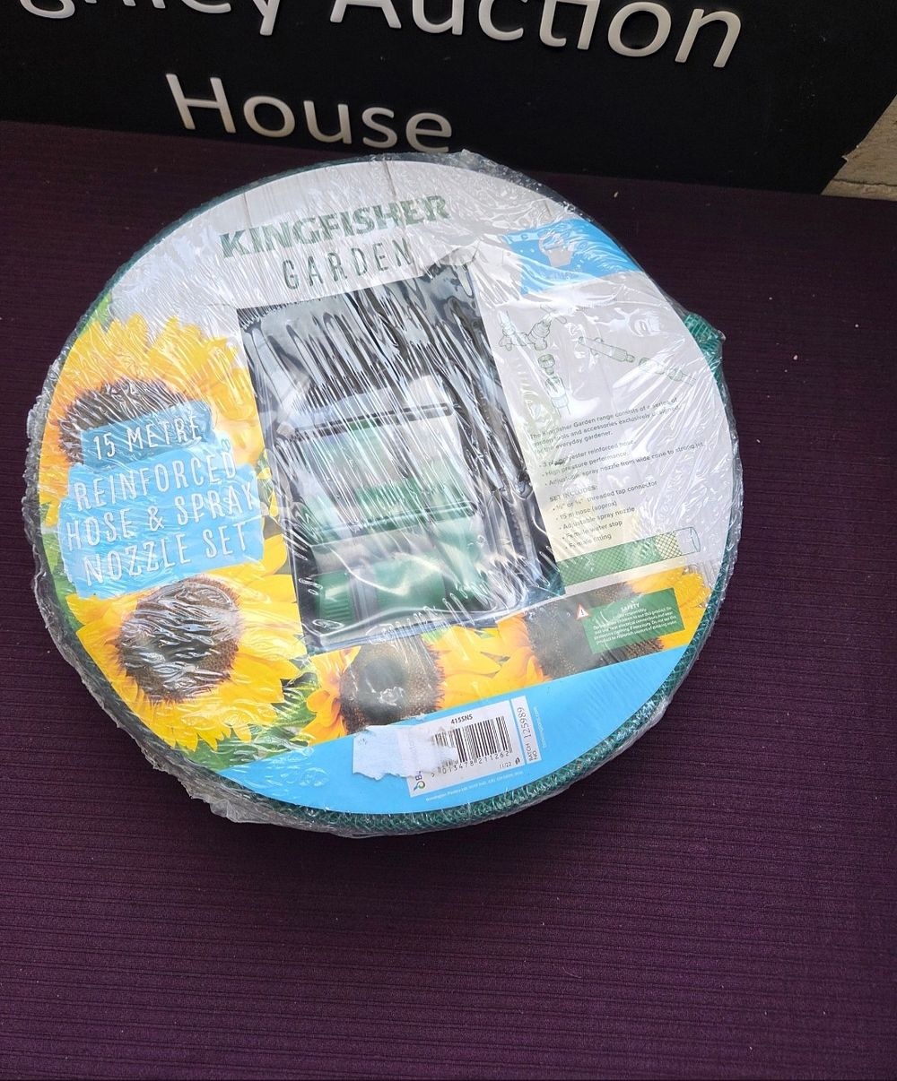 Lot 422 – Kingfisher Garden 15 Metre Reinforced Hose and Spray Nozzle Set