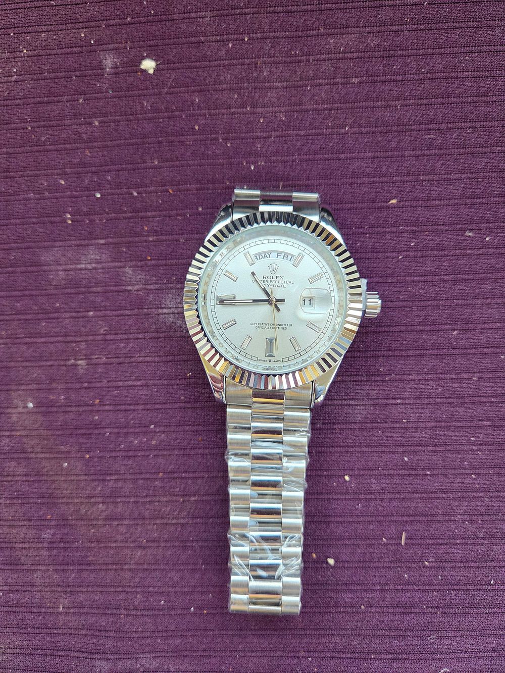 Lot 634 – A gents white metal automatic wristwatch