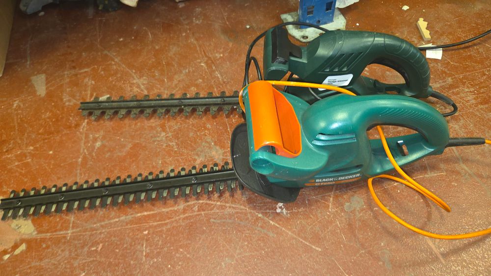Lot 256 – Two Hedgetrimmers