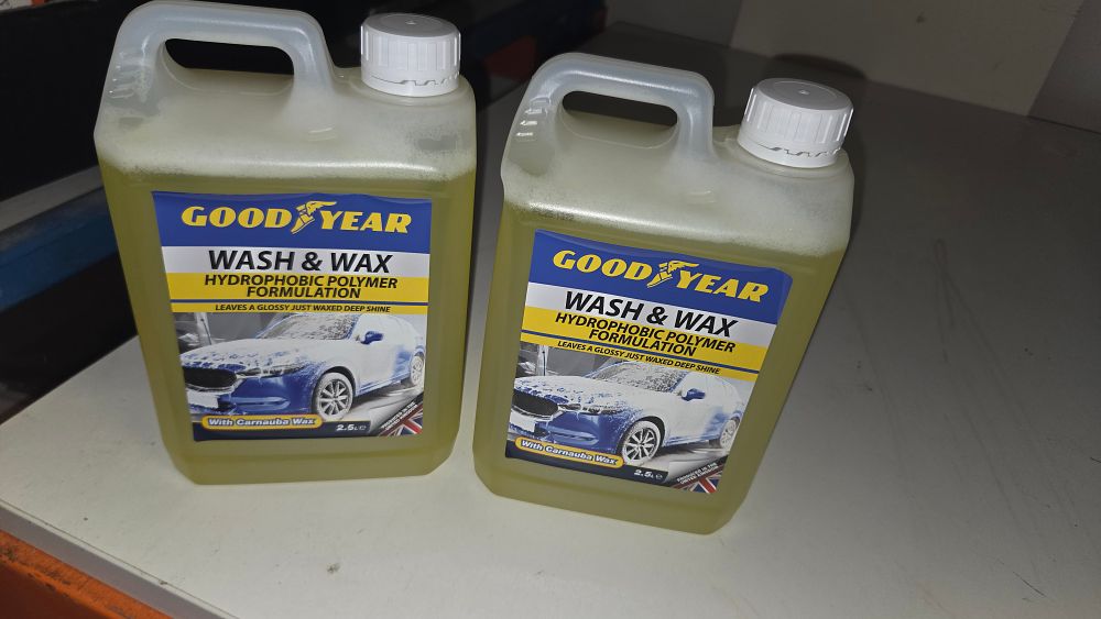 Lot 307 – A Pair of Goodyear Wash & Wax Car Cleaning Solution Containers 2.5 Litres