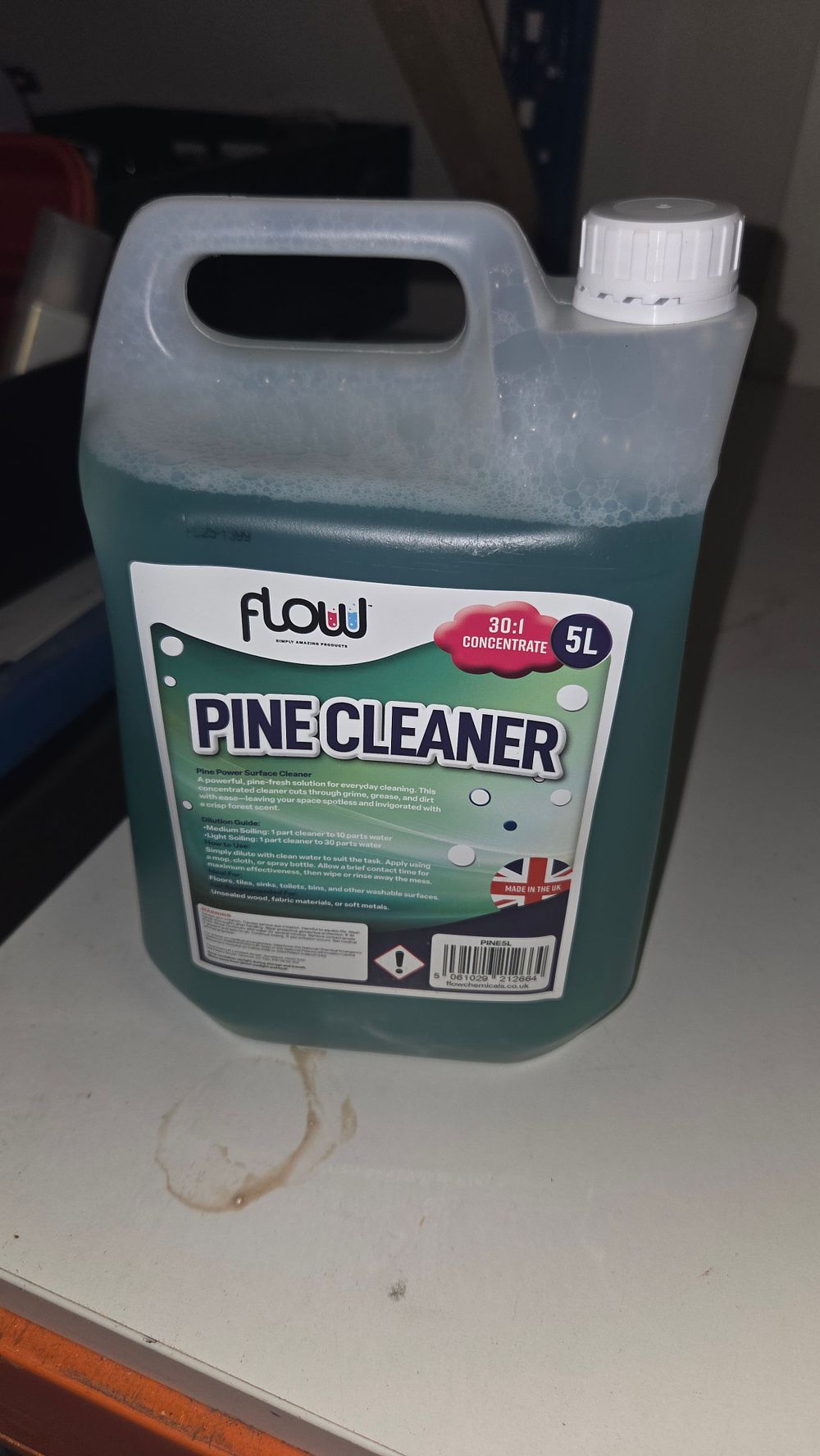 Lot 312 – Flow Pine Cleaner 30:1 Concentrate, 5 Litre Container