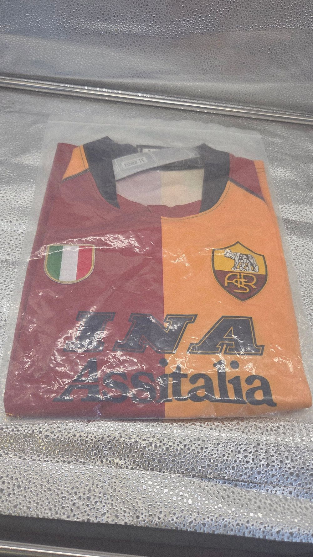 Lot 213 – AS Roma 2001-2002 Home Style Football Jersey, Size Medium