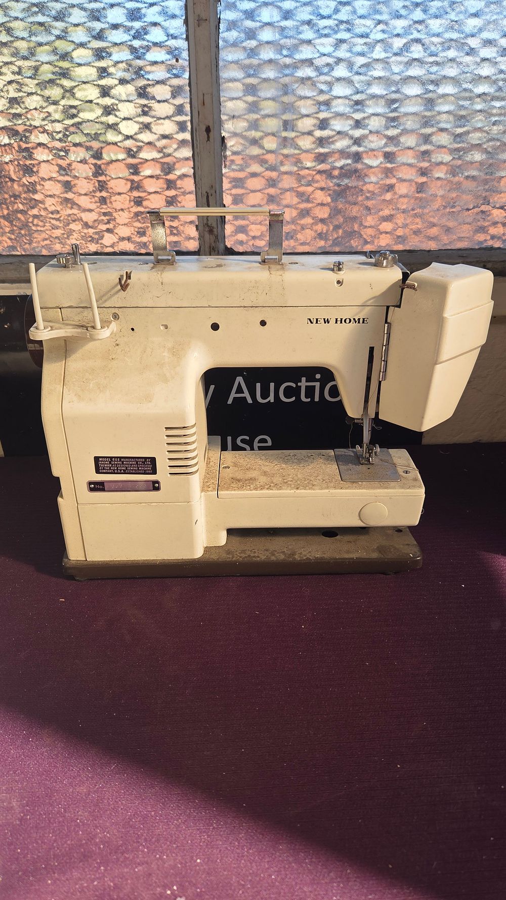 Lot 222 – A New Home Model 656 Portable Electric Sewing Machine