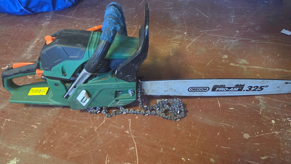 Lot 241 – A Petrol-Powered Chainsaw with Oregon Pro-Am Bar