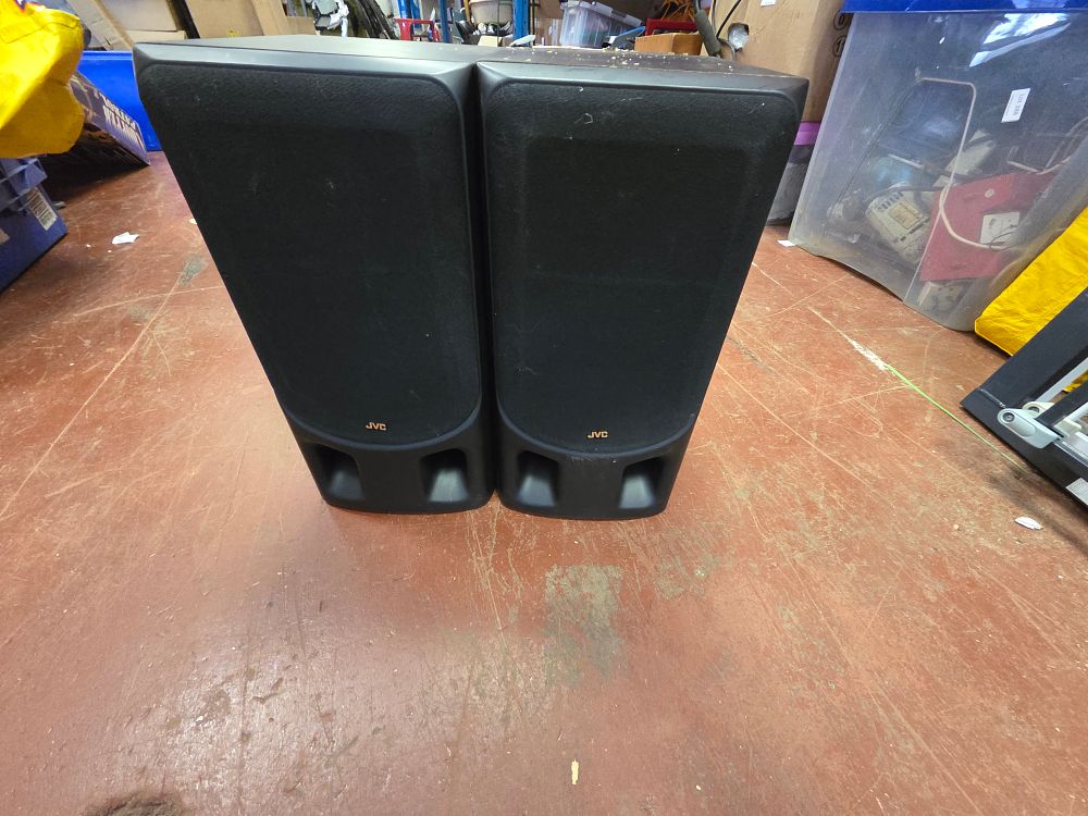 Lot 402 – A Pair of JVC SP-MX55BK Stereo Speakers