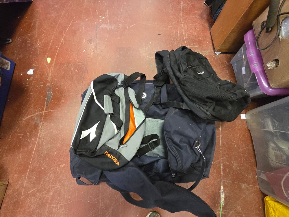 Lot 407 – Three Sports and Travel Bags including Diadora