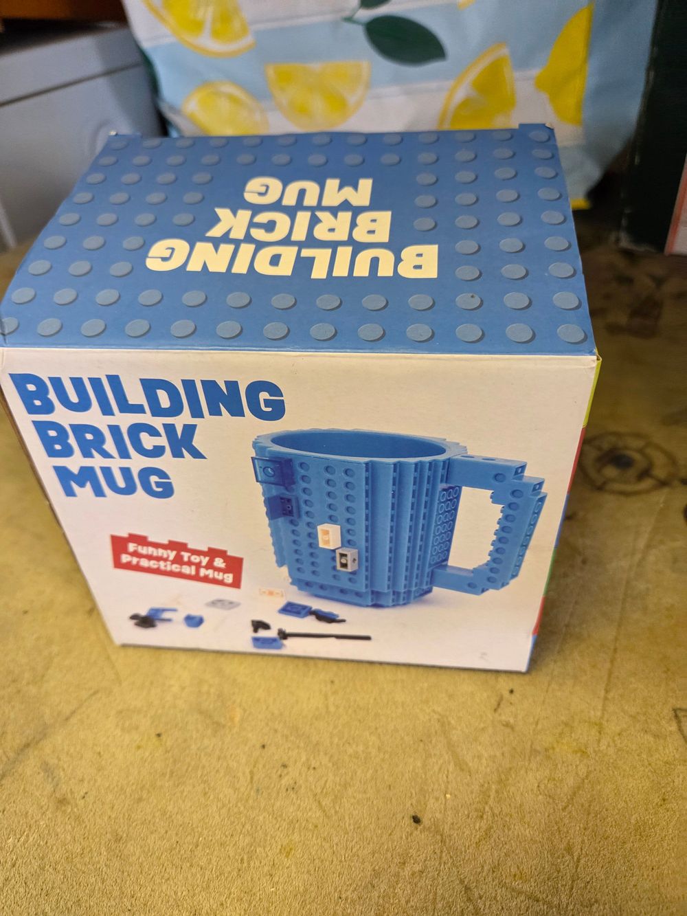Lot 428 – A New Novelty Building Brick Mug in Original Box
