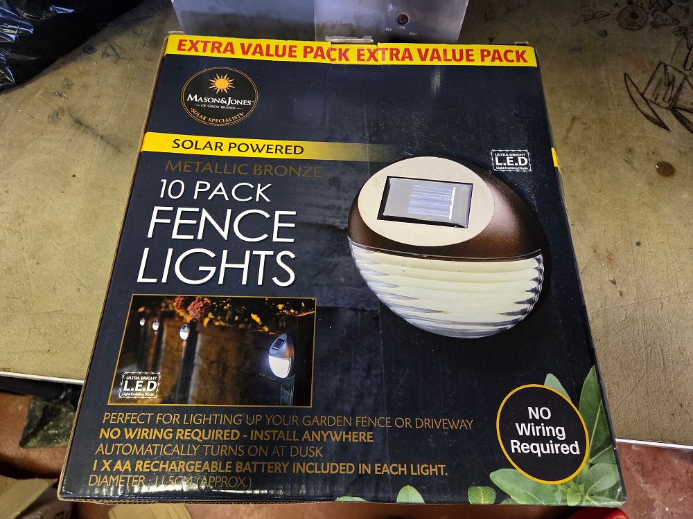 Lot 432 – 10-Pack of Mason and Jones Solar Powered Fence Lights in Metallic Bronze