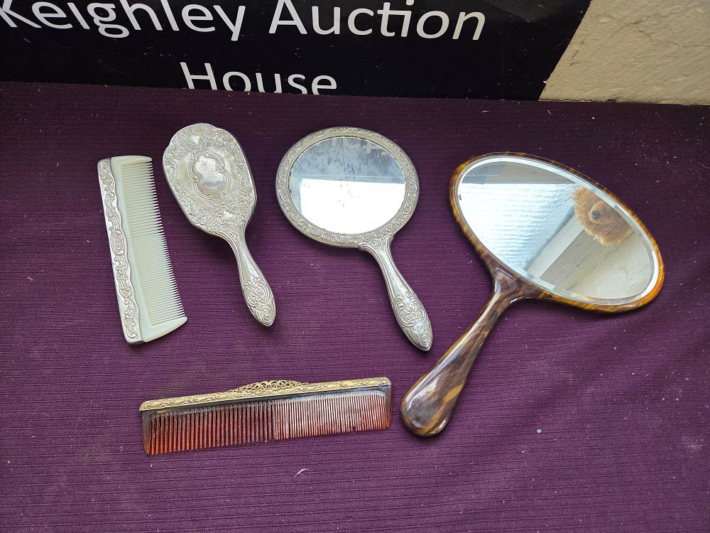 Lot 614 – A Collection of Vintage Silver-Plated and Faux Tortoiseshell Dressing Table Accessories