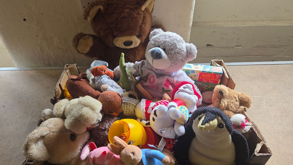 Lot 165 – An Assortment of Plush Soft Toys and a Children’s Activity Set