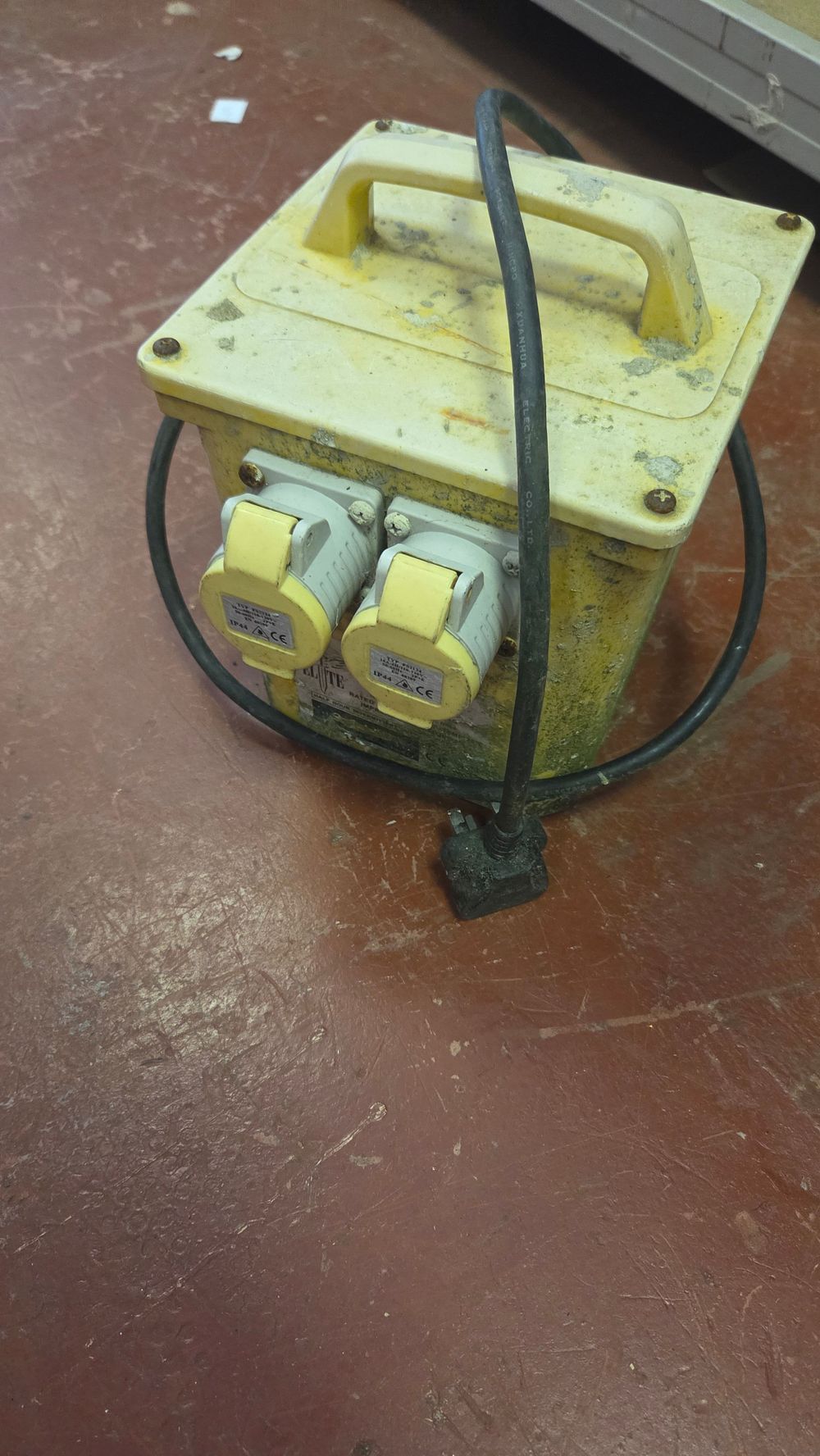 Lot 203 – Elite Portable Step-Down Site Transformer