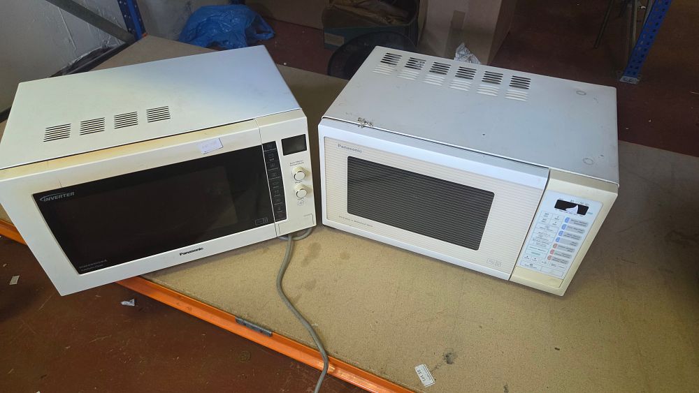 Lot 262 – Two Panasonic microwave ovens including Dimension 4 Inverter and Micro and Browner models