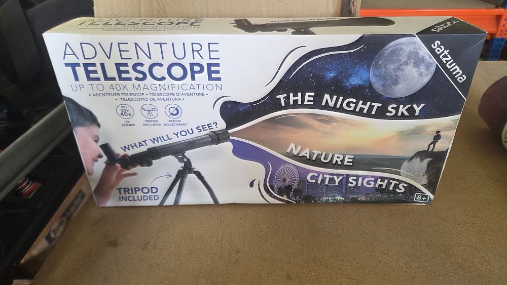 Lot 274 – A Satzuma Adventure Telescope Kit