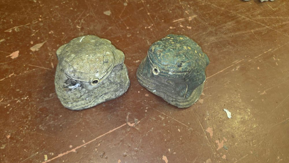 Lot 187 – A Pair of Stone Water Feature Frogs