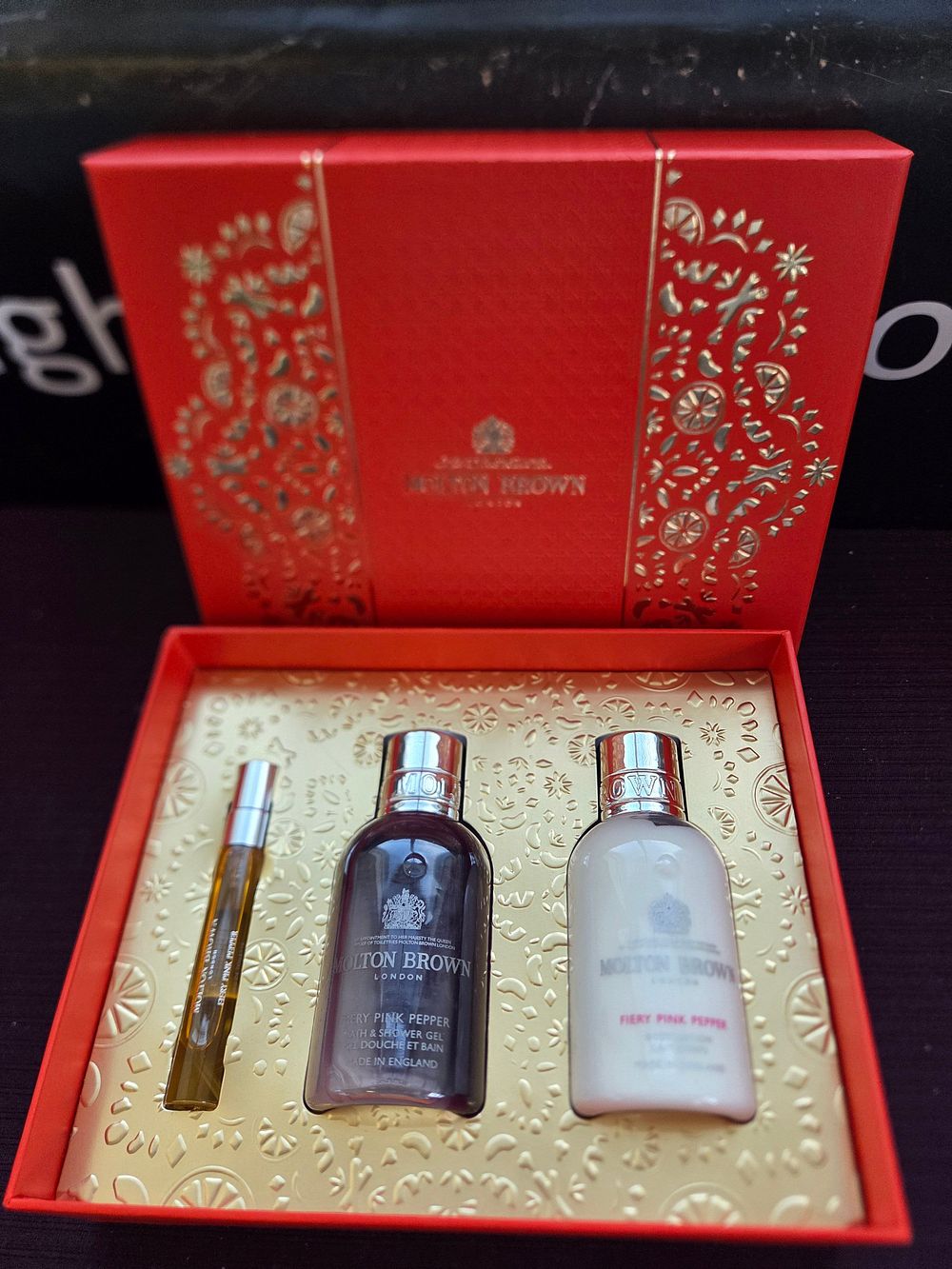 Lot 223 – A Trio of Molton Brown Fiery Pink Pepper Travel Collection Products