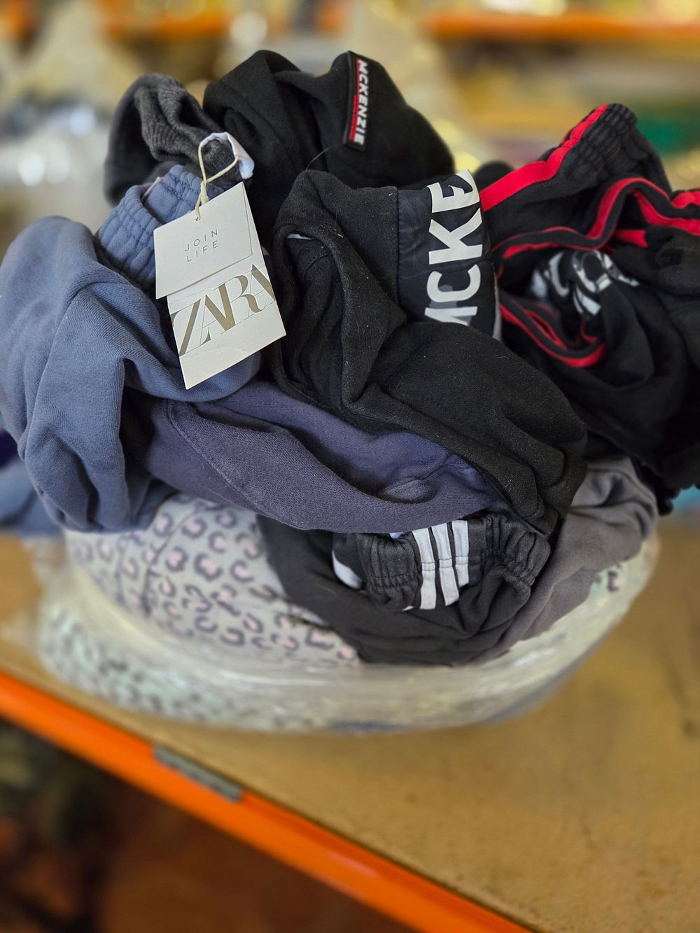 Lot 352 – A Collection of Mixed Brand Casual and Sportswear Including Zara and McKenzie
