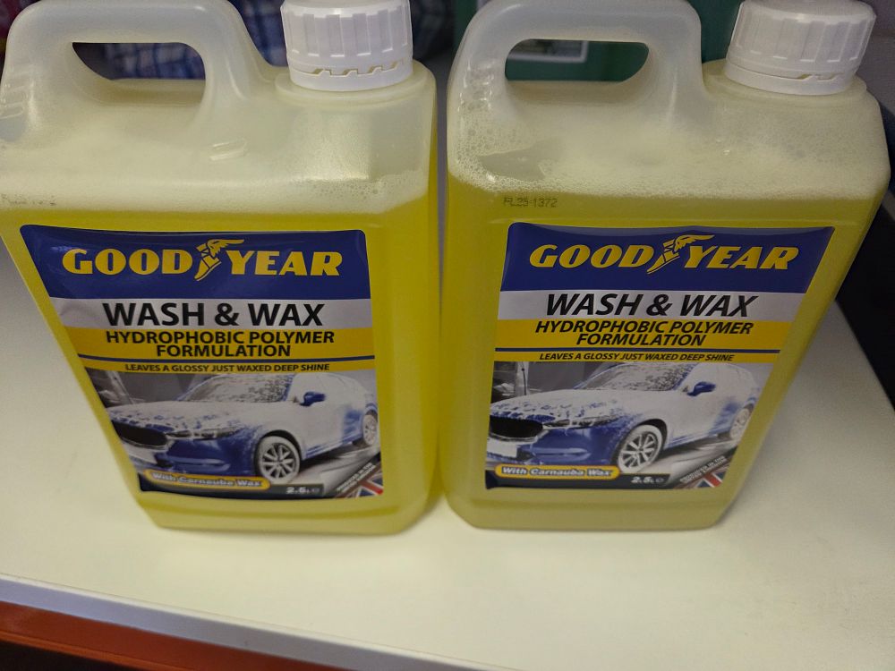 Lot 216 – A Pair of Goodyear Wash and Wax Hydrophobic Polymer Car Cleaning Solution Bottles 2.5 Litres