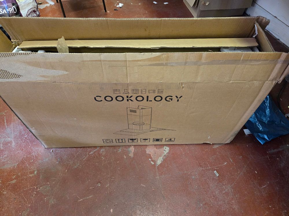 Lot 222 – Cookology Black Curved Glass Chimney Extractor Hood