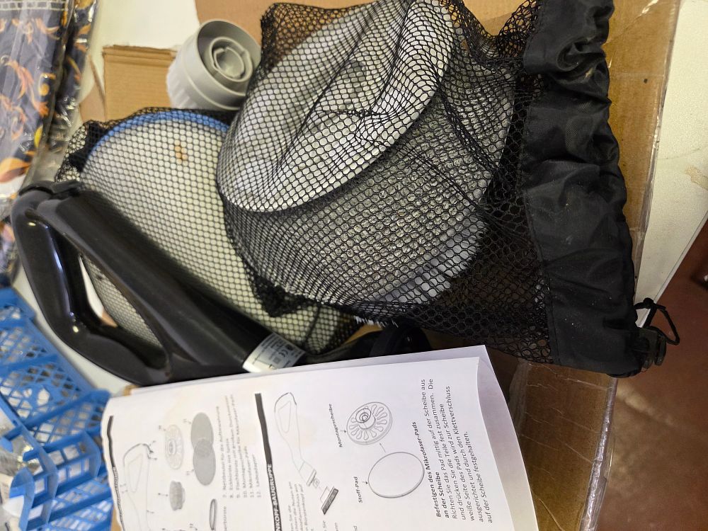 Lot 256 – Cordless Electric Spin Scrubber Set with Attachments and Manual