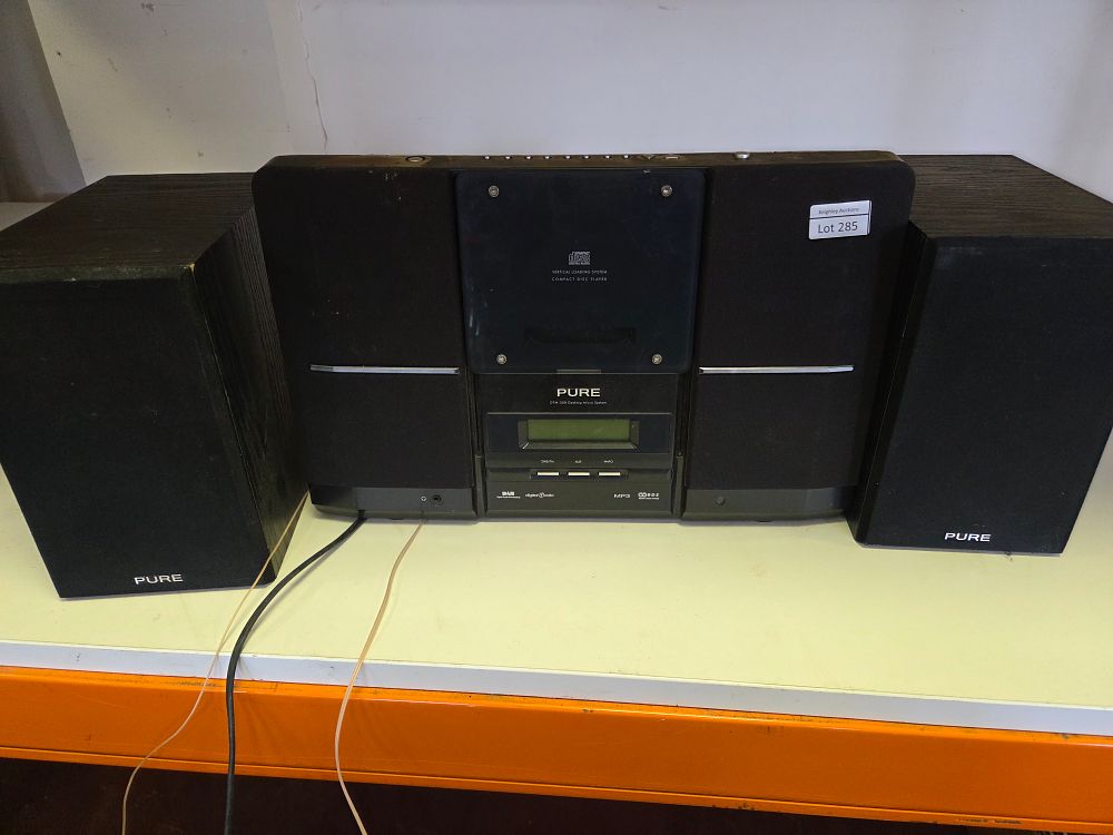 Lot 285 – A Pure DTM-300 Desktop Micro System and Matching Speakers