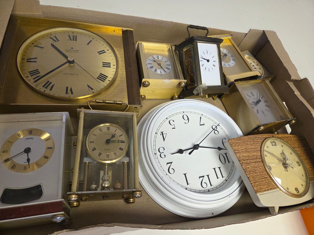 Lot 304 – A Collection of Assorted Mantel, Carriage, and Wall Clocks
