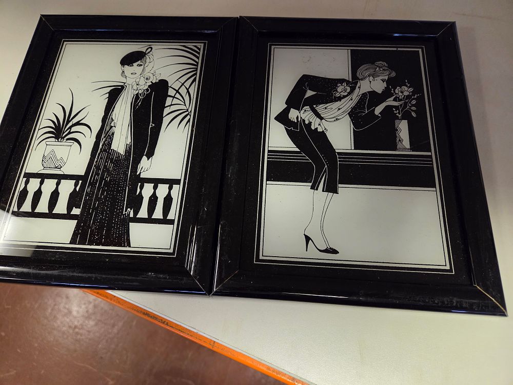 Lot 340 – A Pair of Art Deco Style Framed Mirror Prints