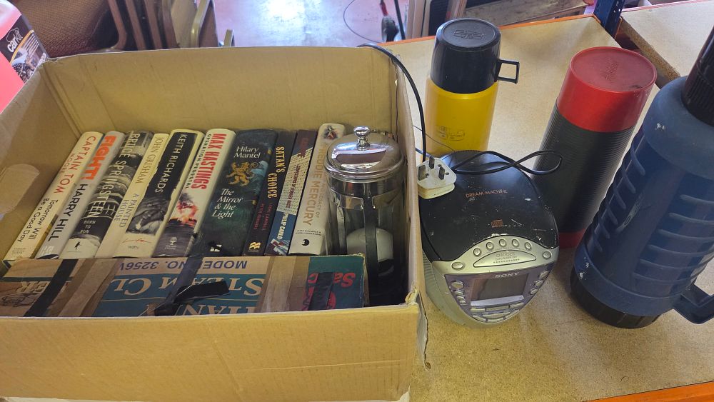Lot 155 – Box Household Items. Including Thermus Flasks