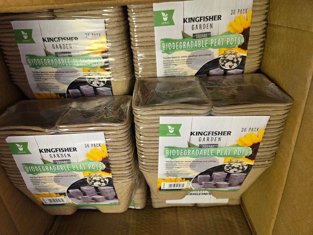 Lot 313 – A Box of Kingfisher Garden Square Biodegradable Peat Pots