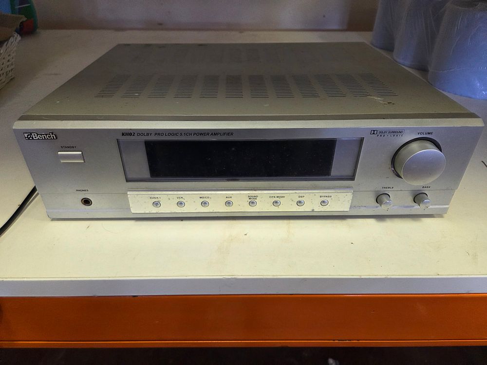 Lot 314 – Bench KH02 Dolby Pro Logic 5.1 Channel Power Amplifier