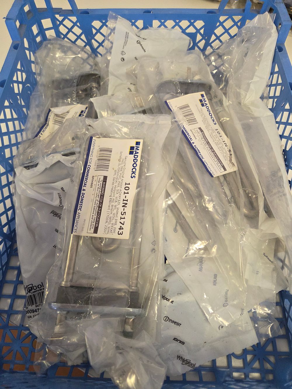 Lot 318 – A Collection of Maddocks 101-IN-51743 1700W Washing Machine Heating Elements