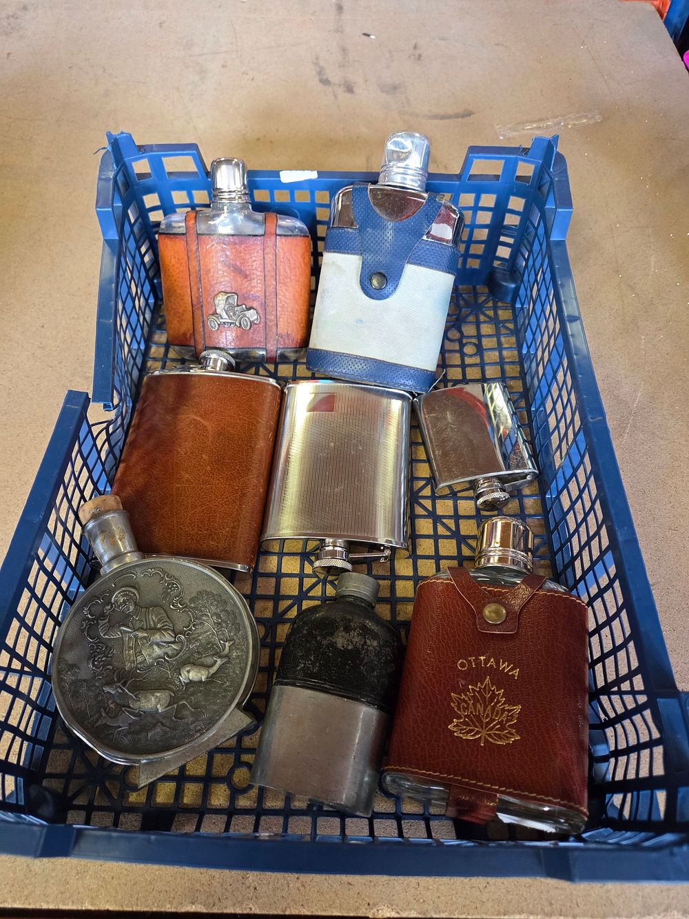 Lot 328 – A Collection of Eight Assorted Hip Flasks