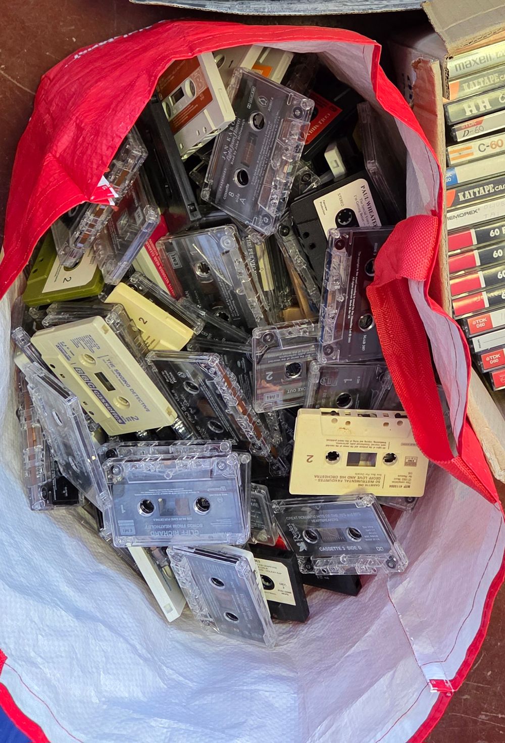 Lot 349 – A Large Collection of Cassette Tapes
