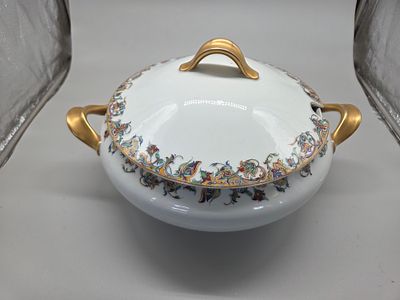 A Frank Haviland Limoges Porcelain Soup Tureen for H.G. Stephenson Manchester