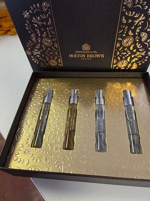 Molton Brown Spicy and Citrus Fragrance Discovery Set