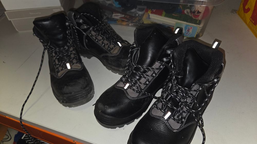 Lot 234 – Two Pairs of Men’s Black Industrial Safety Work Boots