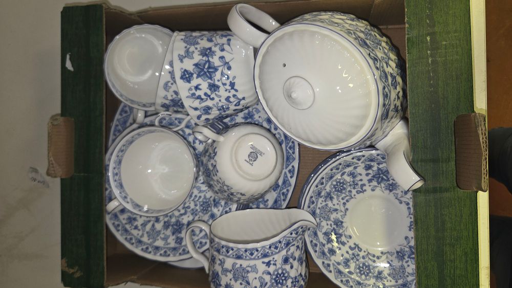 Lot 298 – A Minton Fine Bone China Tea Service in the Shalimar Pattern