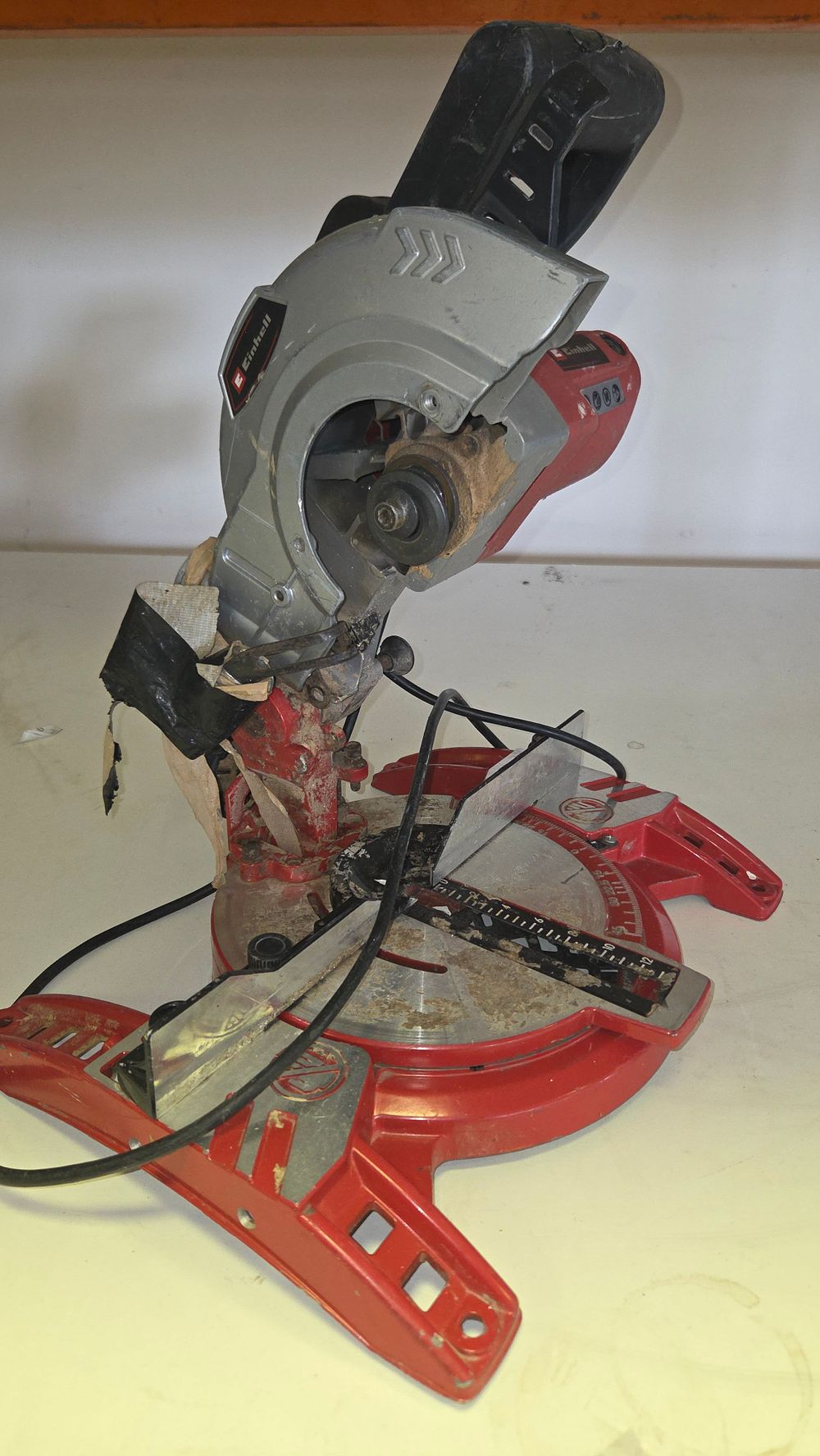 Lot 299 – Einhell Electric Compound Mitre Saw