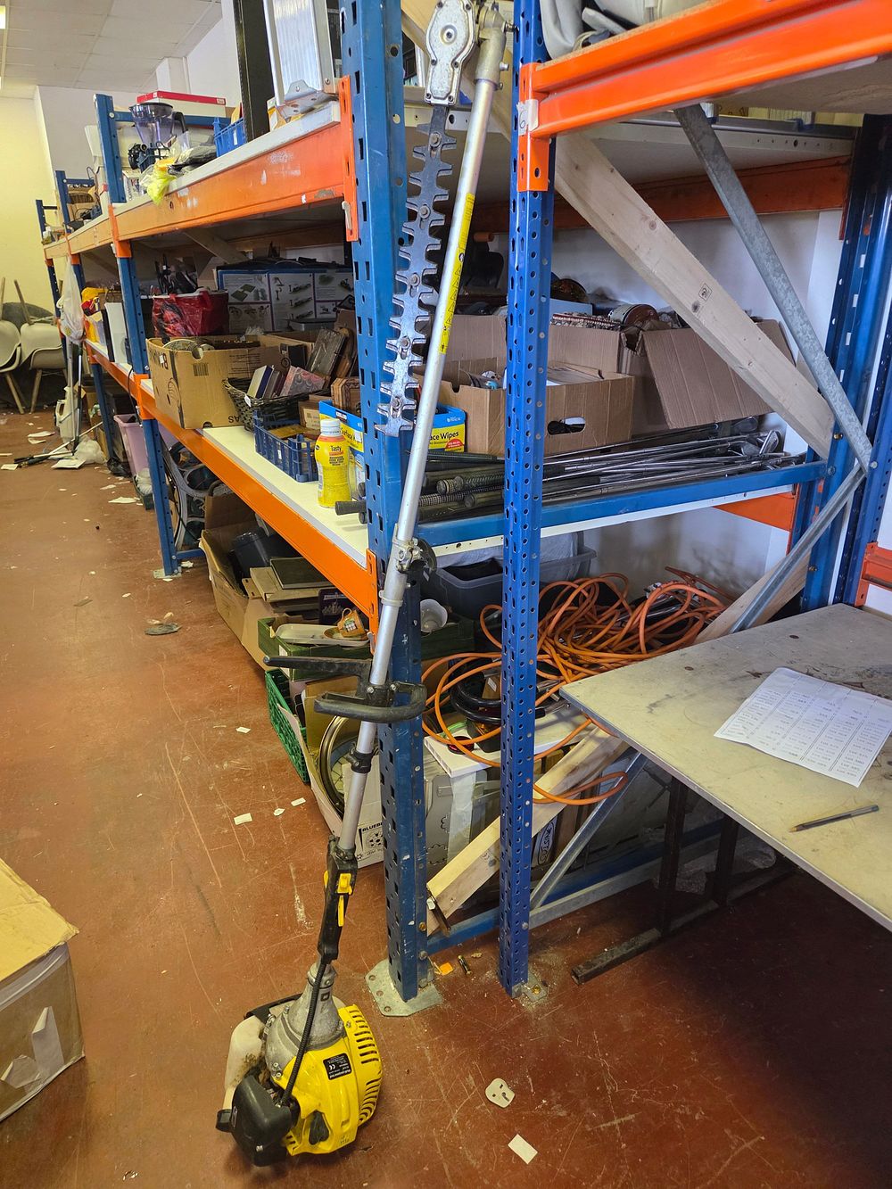 Lot 341 – A Ryobi Petrol-Powered Long-Reach Pole Hedge Trimmer