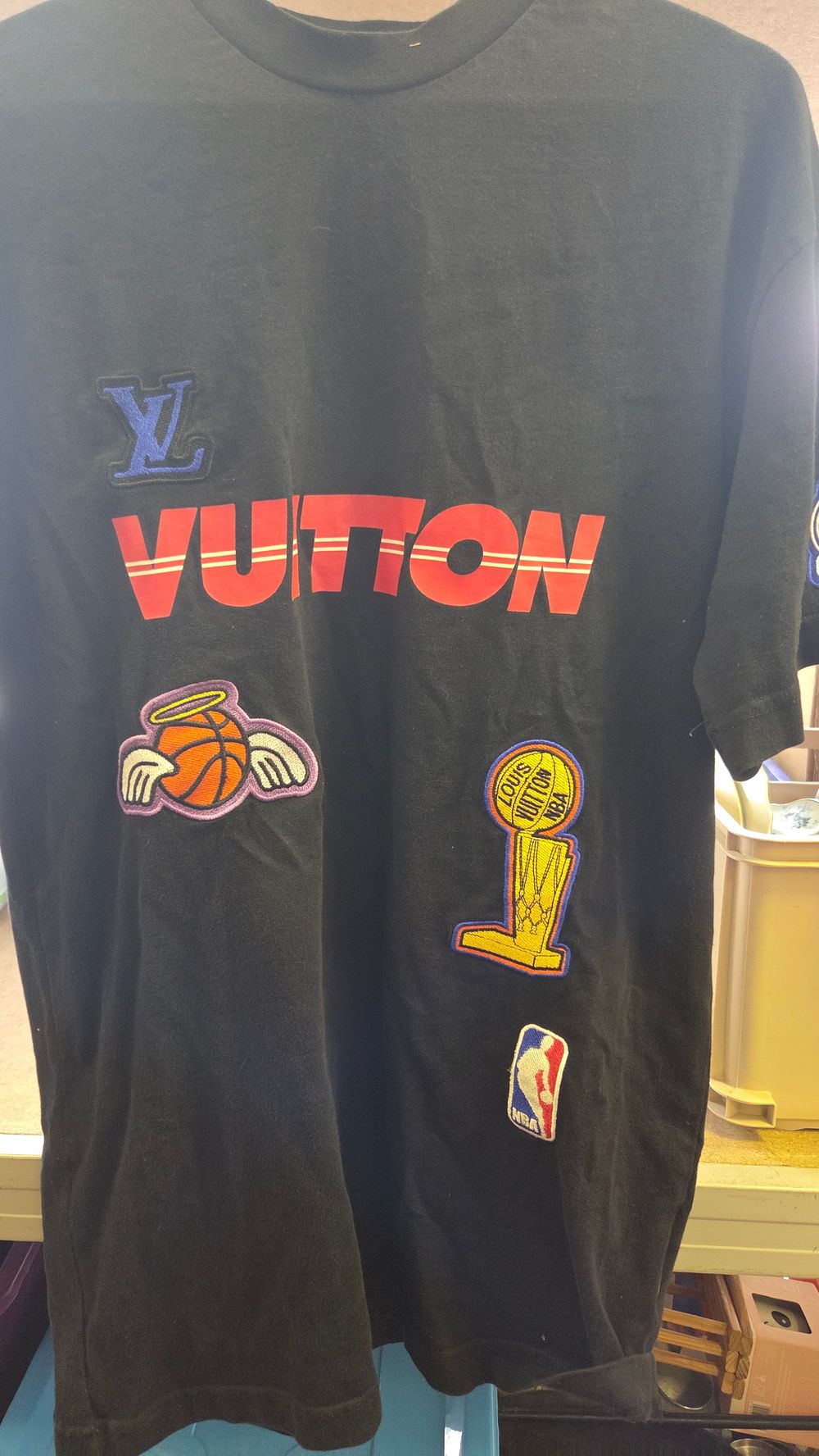 Lot 177 – XXL T-Shirt in the style of Louis Vuitton NBA 2021 Multi-Logo Graphic