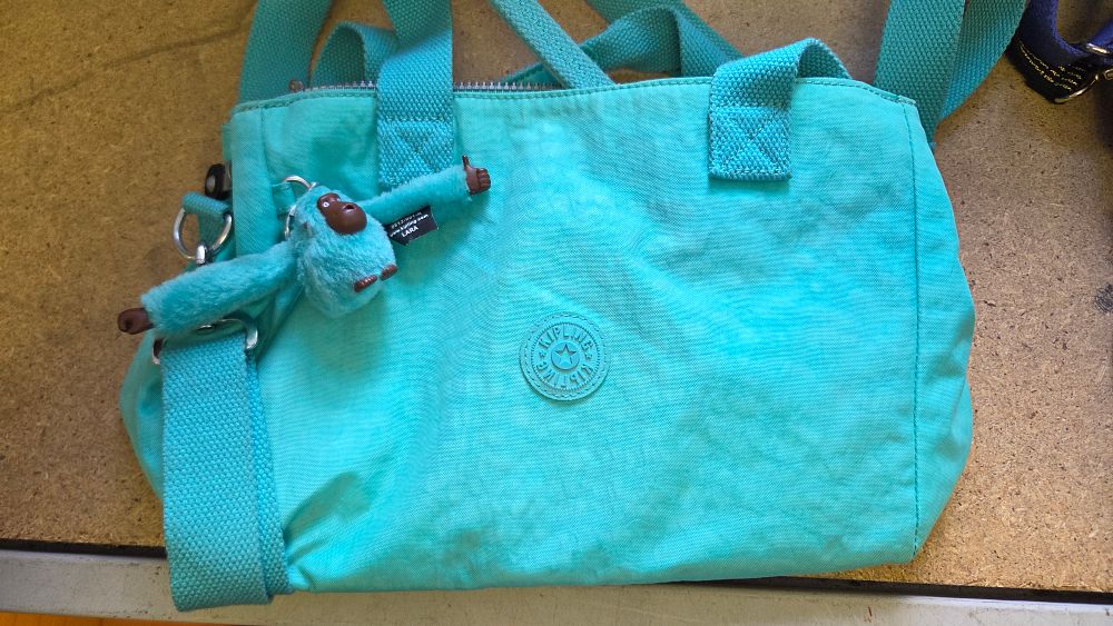Lot 188 – Kipling Amiel Turquoise Crinkled Nylon Handbag with Keychain