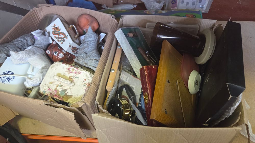 Lot 274 – Two Boxes of Decorative Ceramics, Household Items, and Collectables including Jeff Banks