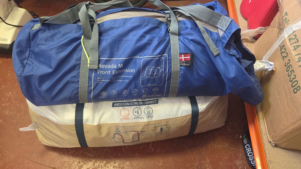Lot 280 – Two Camping Tent Accessories comprising an Outwell Nevada M Front Extension and an Airseconds Fresh Connect Shelter