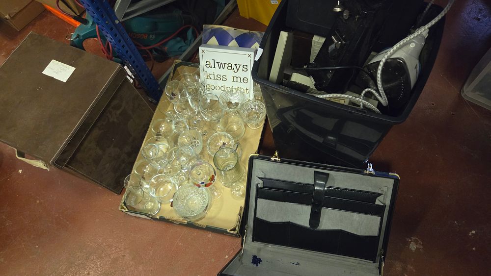 Lot 157 – A Collection of Assorted Household Items, Small Appliances, and Glassware