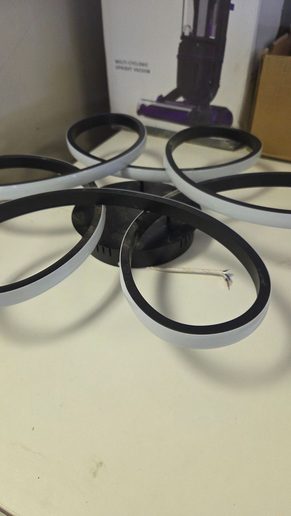 Lot 165 – Lightsin Modern Six Ring LED Flush Mount Ceiling Lamp Model 422