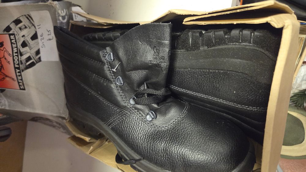 Lot 179 – A Pair of Black Leather-Effect Chukka Style Safety Boots, Size UK 11