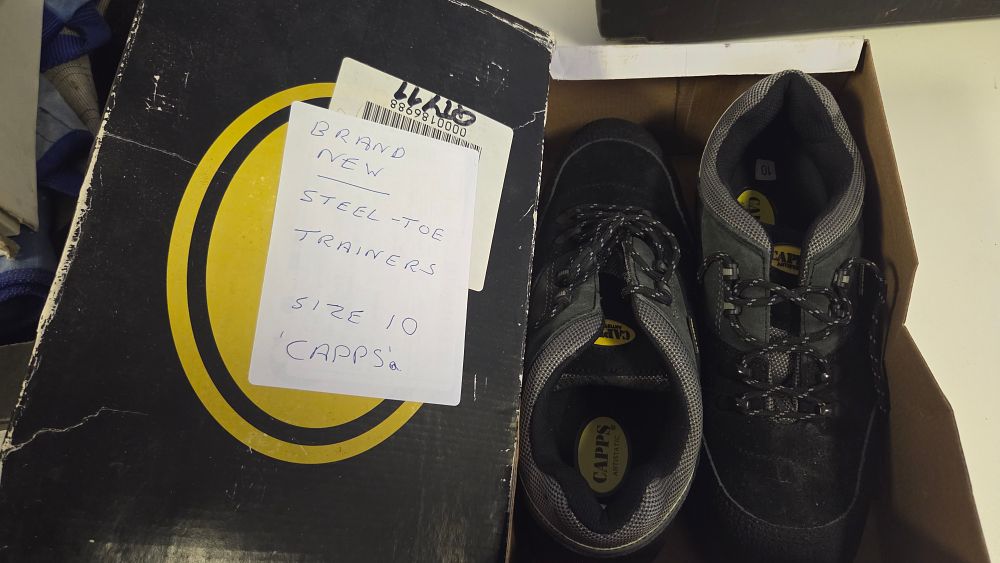 Lot 225 – A Pair of Capps Steel-Toe Safety Trainers, UK Size 10